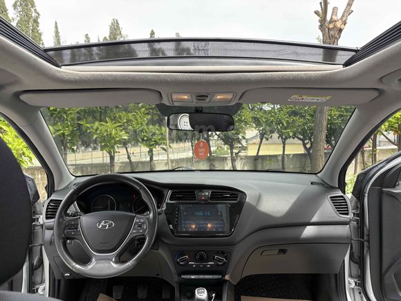 Sahibinden Hyundai i20 1.2 MPI Style 2017 Model 
