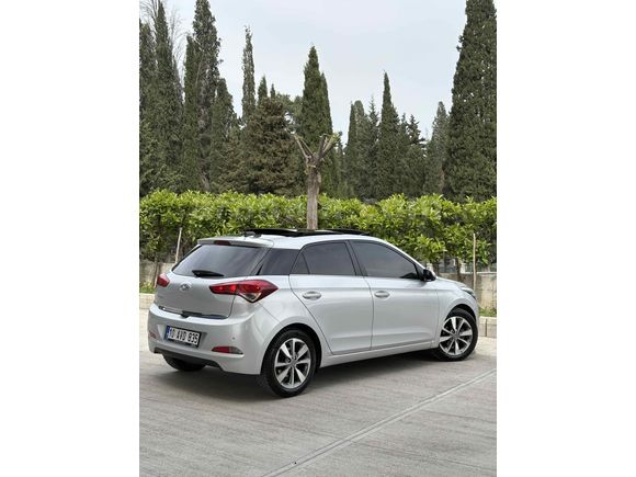 Sahibinden Hyundai i20 1.2 MPI Style 2017 Model 