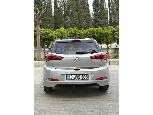 Sahibinden Hyundai i20 1.2 MPI Style 2017 Model 