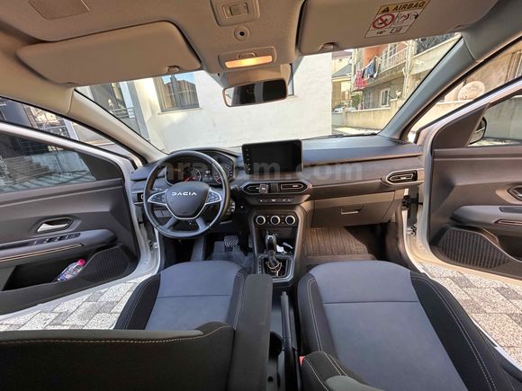 Sahibinden Sandero Stepway 1.0 Tce Extreme 2024 Model güvenlik paketli  