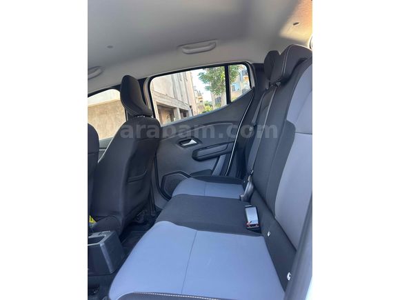 Sahibinden Sandero Stepway 1.0 Tce Extreme 2024 Model güvenlik paketli  