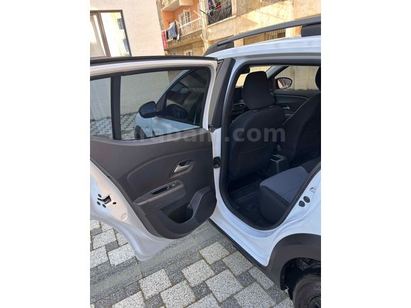 Sahibinden Sandero Stepway 1.0 Tce Extreme 2024 Model güvenlik paketli  
