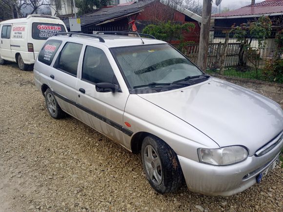 Sahibinden Ford Escort 1.6 CLX 1999 Model