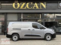 ÖZCAN''dan 2024 Model Peugeot Partner 3 Bölge Kamera