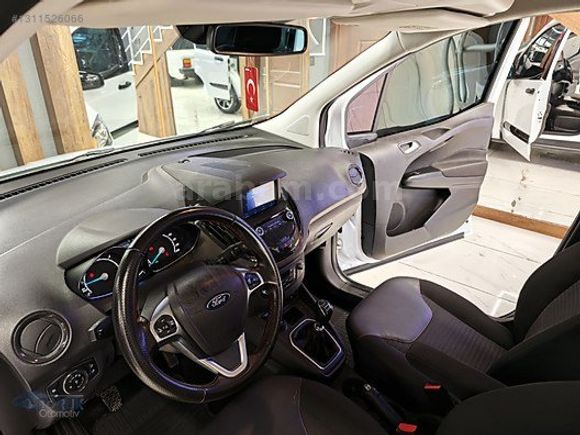 HATASIZ/FORD COURİER/TİTANİUM PLUS/2022/84 BİNDE/KOLTUK ISITMA