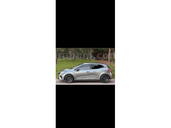 Sahibinden Renault Clio 1.0 TCe Techno Esprit Alpine 2024 Model  23.500 km Bej
