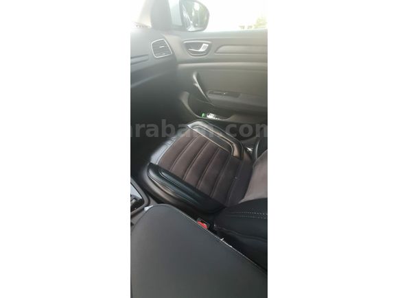 Sahibinden Renault Megane 1.3 TCe Joy 2020 Model