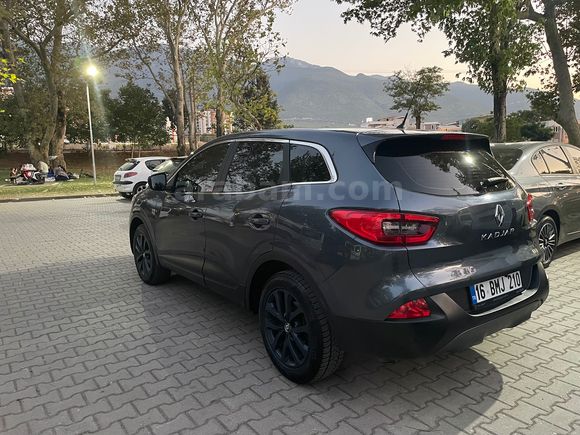 Sahibinden Renault Kadjar 1.2 TCe Touch 2015 Model 