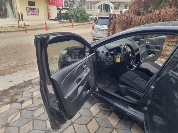 Sahibinden Renault Clio 1.5 dCi Touch 2014 Model 