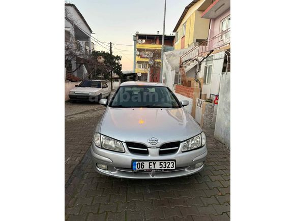 Sahibinden Nissan Almera 1.8 Luxury 2001 Model  295.000 km Gri