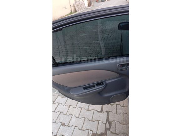 Sahibinden Toyota Avensis 2.0 Base 1999 Model  354.000 km Gri