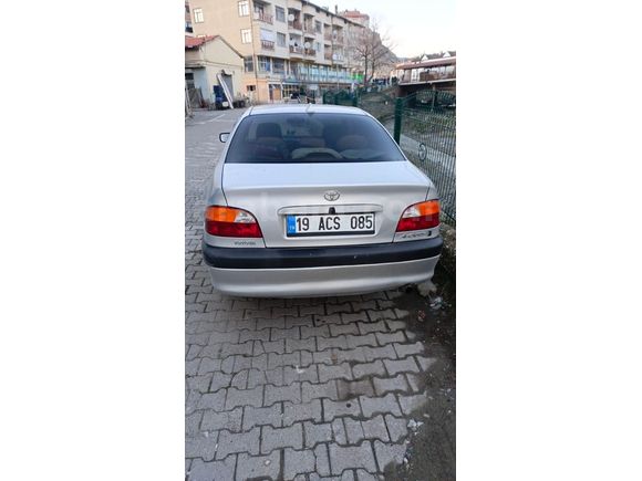 Sahibinden Toyota Avensis 2.0 Base 1999 Model  354.000 km Gri