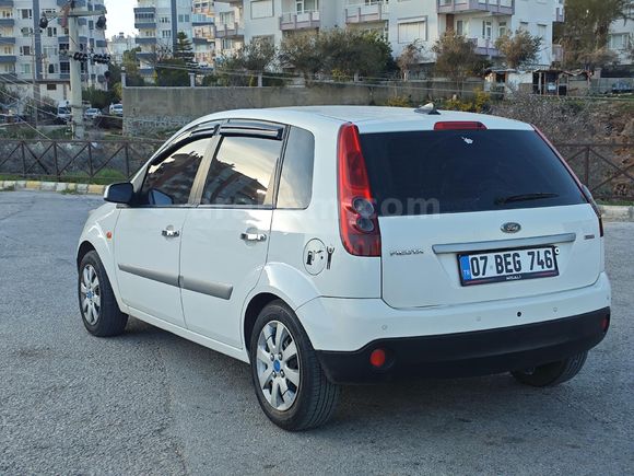 Değişensiz Ford Fiesta 2006 Model