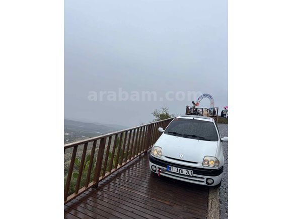 Sahibinden Renault Clio 1.4 RTA 2000 Model 