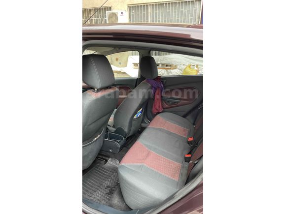 Sahibinden Ford Fiesta 1.4 Titanium 2011 Model 