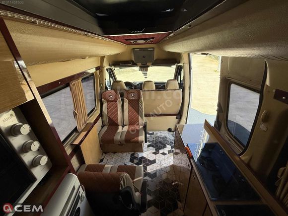 CEM AUTO'DAN 7 KİŞİLİK MERCEDES-BENZ MOTOR KARAVAN