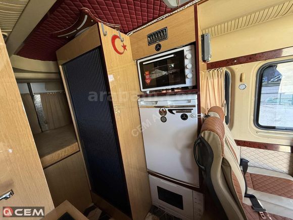 CEM AUTO'DAN 7 KİŞİLİK MERCEDES-BENZ MOTOR KARAVAN