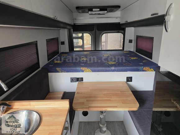 2025 YAPIMI ÇOK AZ KULLANILMIŞ FULL DONANIMLI MOTOKARAVAN