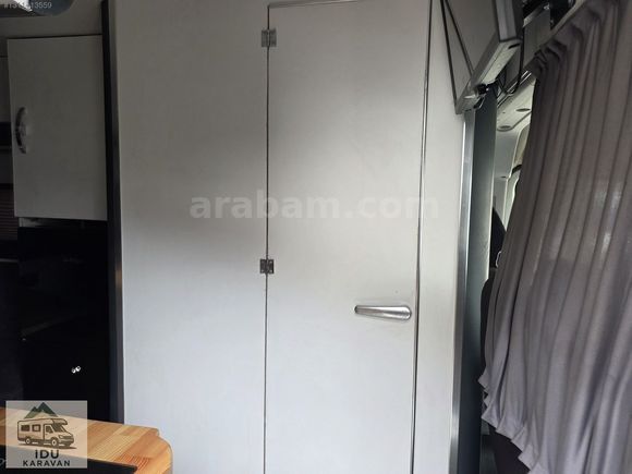 2025 YAPIMI ÇOK AZ KULLANILMIŞ FULL DONANIMLI MOTOKARAVAN