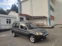 Sahibinden Peugeot Partner 1.6 HDI Adventure 2010 Model