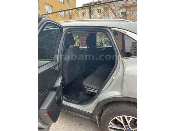 2023 Kuga Titanium opsiyonlu B&O ses Elektrikli Bagaj Cam Tavan