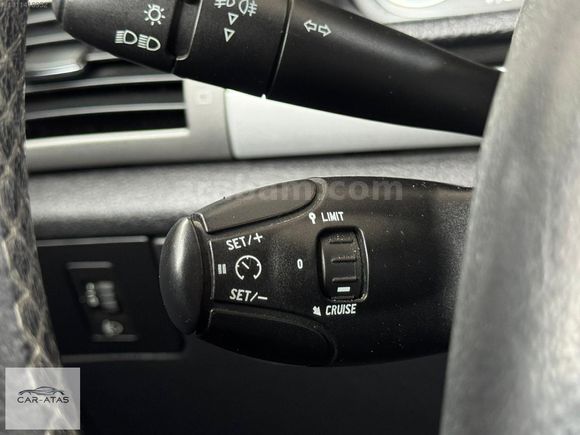 EXECUTİVE PAKET DEĞİŞENSİZ 2006 PEUGEOT 407