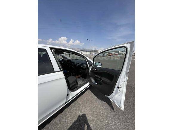 Otomatik opel corsa orijinal 