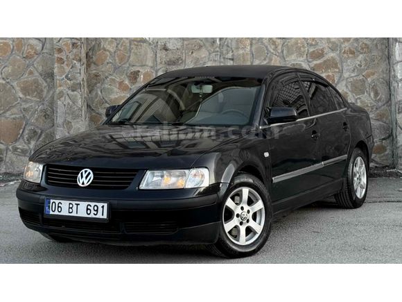 Galeriden Volkswagen Passat 1.8 Comfortline 1999 Model Van