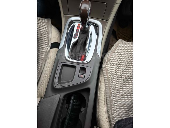 Sahibinden Opel Insignia 2.0 CDTI CDTi 2011 Model 
