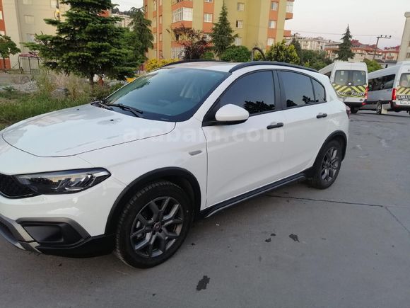 Sahibinden Fiat Egea Cross 1.4 Fire Urban 2022 Model