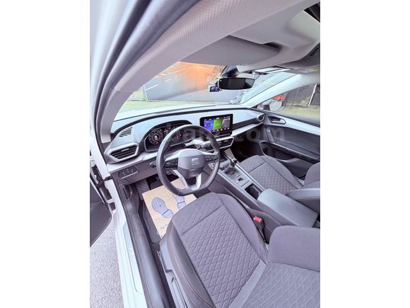 Sahibinden Seat Leon 1.5 EcoTSI FR 2021  Servis bakımlı, Boyasız Tramersiz Sunrofflu Full Dolu Paket 