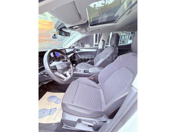 Sahibinden Seat Leon 1.5 EcoTSI FR 2021  Servis bakımlı, Boyasız Tramersiz Sunrofflu Full Dolu Paket 