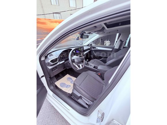 Sahibinden Seat Leon 1.5 EcoTSI FR 2021  Servis bakımlı, Boyasız Tramersiz Sunrofflu Full Dolu Paket 