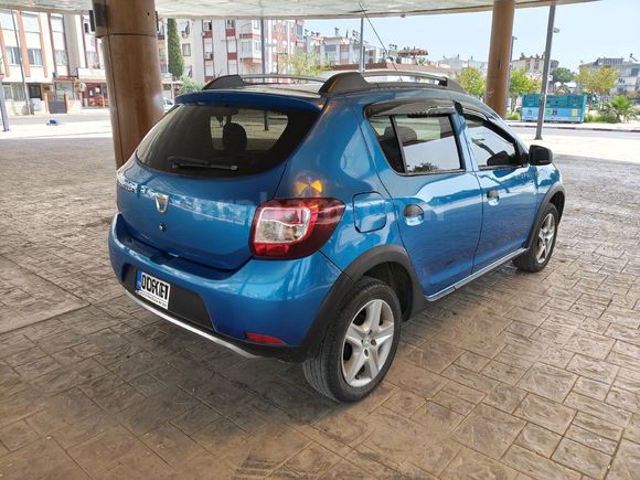 Sahibinden Dacia Sandero 1.5 dCi Stepway 2013 çikisli