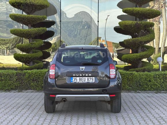 Galeriden Dacia Duster 1.5 dCi Laureate 2015 Model Manisa