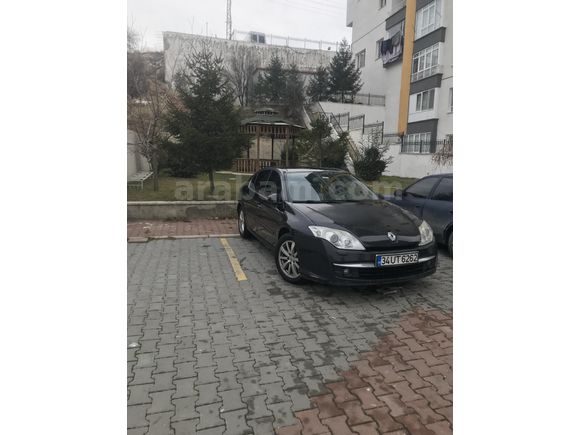 Sahibinden Renault Laguna 2.0 dCi Executive 2011 Model
