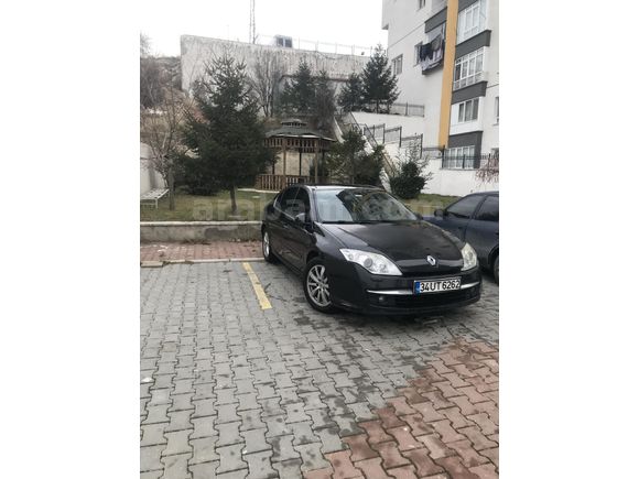 Sahibinden Renault Laguna 2.0 dCi Executive 2011 Model