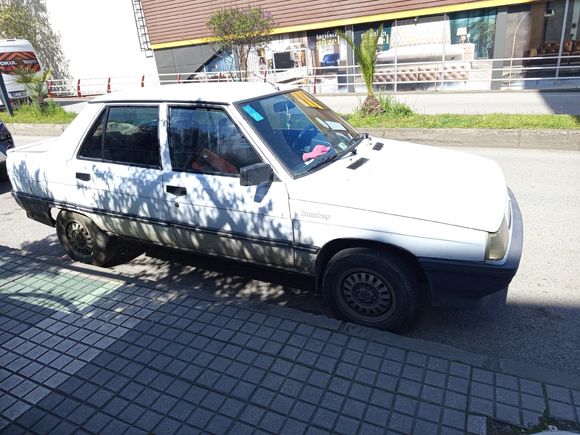 Sahibinden Renault R 9 1.4 Broadway GTE 1994 Model