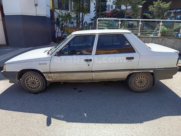 Sahibinden Renault R 9 1.4 Broadway GTE 1994 Model
