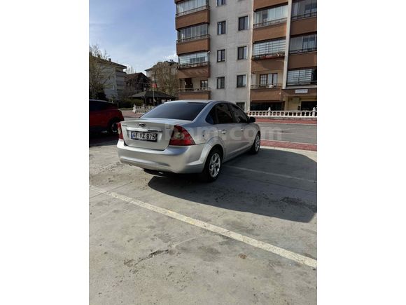 Sahibinden Ford Focus 1.6 TDCi Trend 2009 Model 
