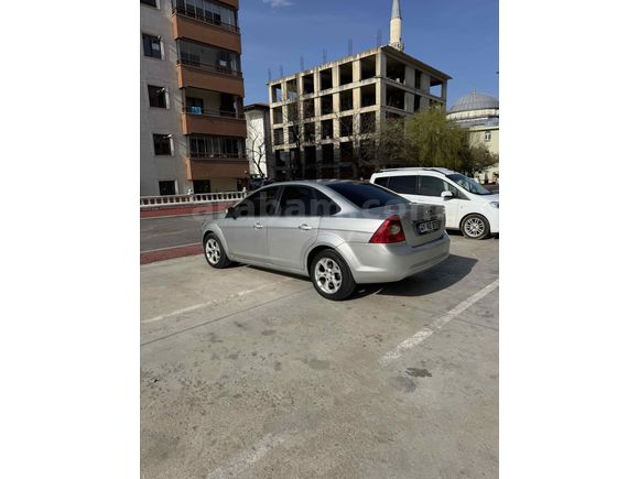 Sahibinden Ford Focus 1.6 TDCi Trend 2009 Model 