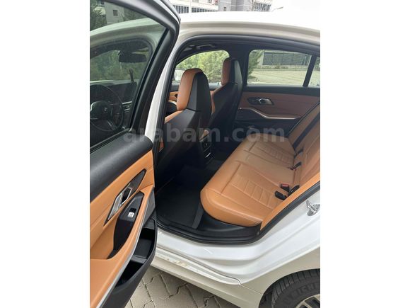 30 BİN KM  DE M3 KOLTUK HEAD UP MAKYAJLI