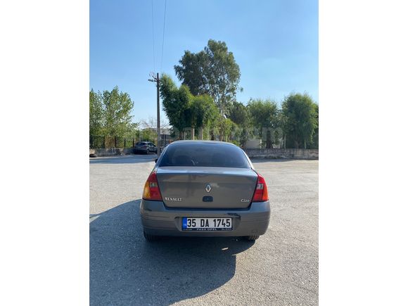 Sahibinden Renault Clio 1.4 RN 2000 Model 