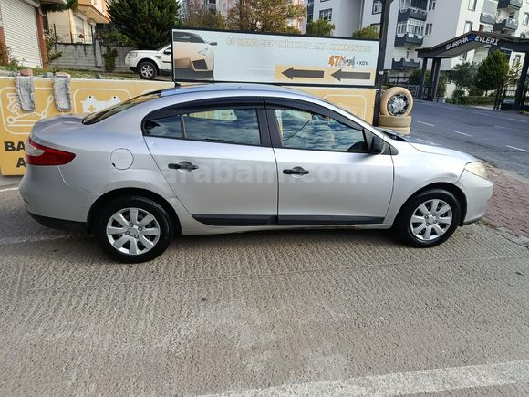 Sahibinden Renault Fluence 1.5 dCi Business 2011 Model