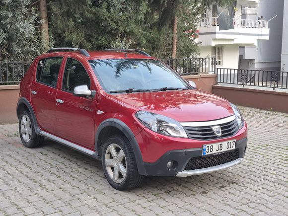 Sahibinden Dacia Sandero 1.5 dCi Stepway 2012 Model 