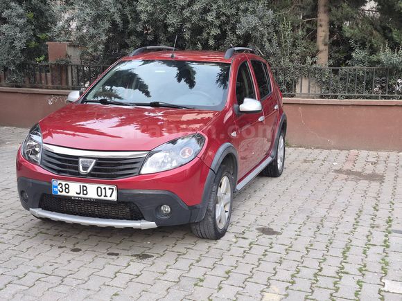 Sahibinden Dacia Sandero 1.5 dCi Stepway 2012 Model 