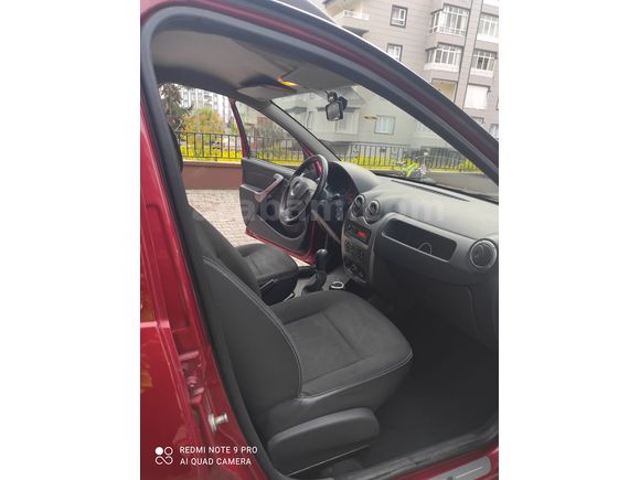 Sahibinden Dacia Sandero 1.5 dCi Stepway 2012 Model 