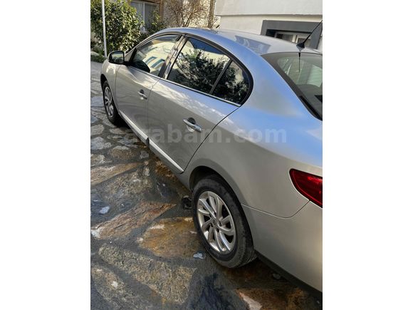 Sahibinden Renault Fluence 1.6 Icon 2013 Model 