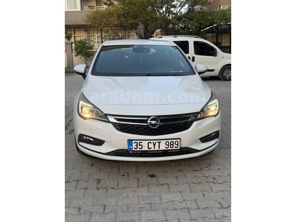 Galeriden Opel Astra 1.4 T Dynamic 2016 Model Aydın 150.307 km Beyaz