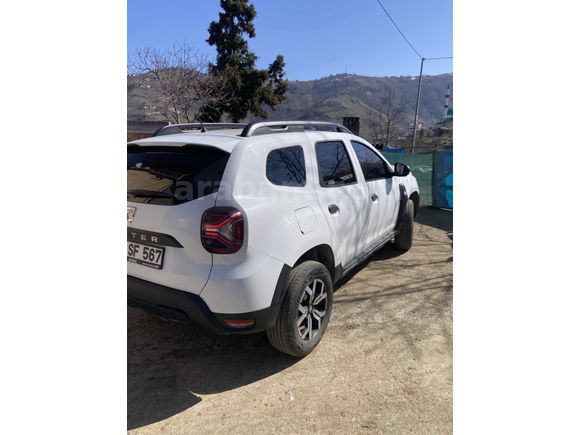  Sahibinden 4*2 Dacia Duster 1.3 Tce Comfort 2022 Model 